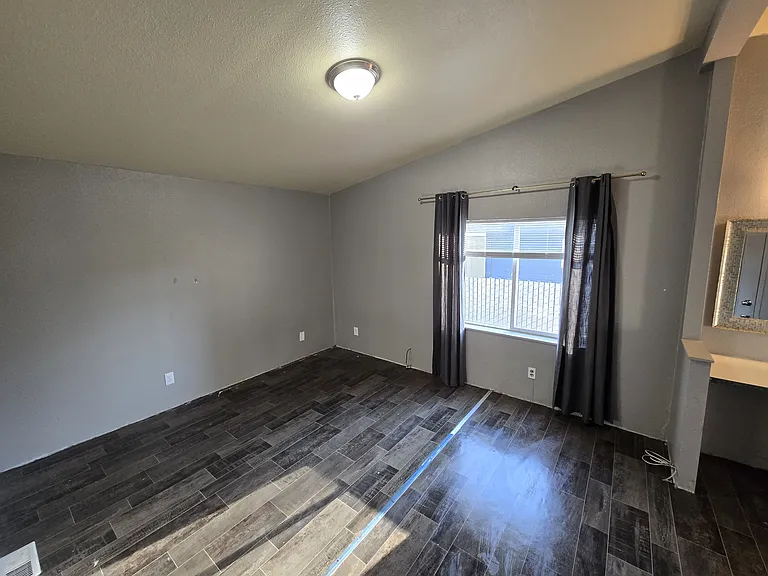 1356 Elm St — Photo 7