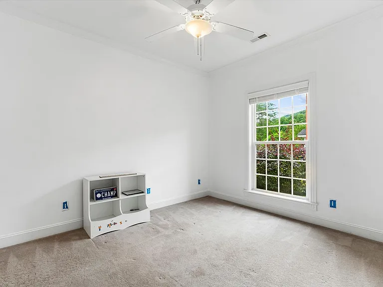 901 Renaissance Ct — Photo 26