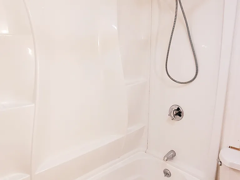 137 Adams St #3 — Photo 15