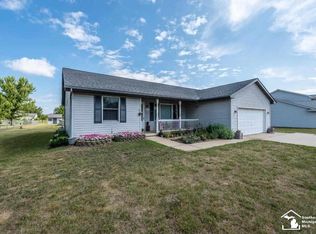 2004 Friar Tuck Cir, Adrian, MI 49221