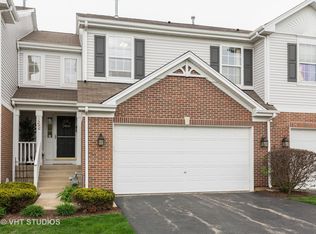 262 Lineas Ln #262, Geneva, IL 60134