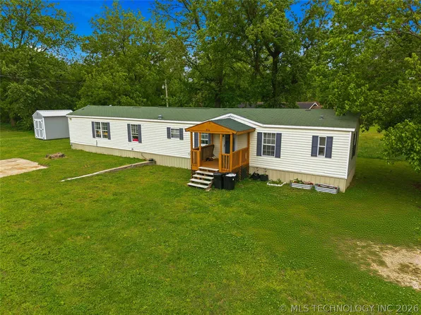 1184 S Lake Ave, Westville, OK 74965
