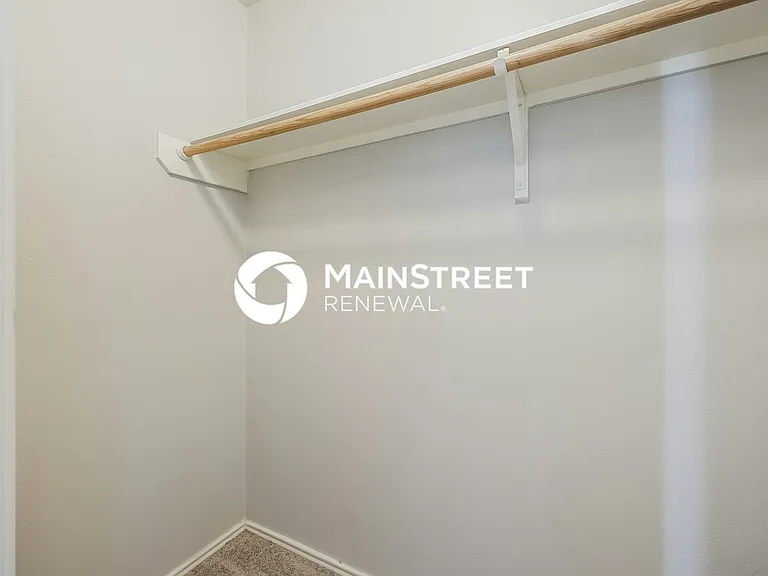 Walk In Closet