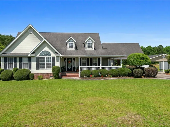 208 Charles St, Saint George, SC 29477