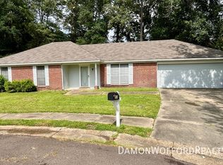 121 Stockton Dr, Flowood, MS 39232