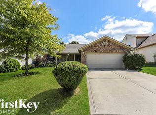 863 Charter Woods Dr, Indianapolis, IN