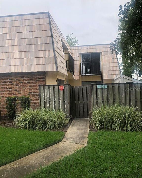 1st image of 1023 Royal Oak Blvd