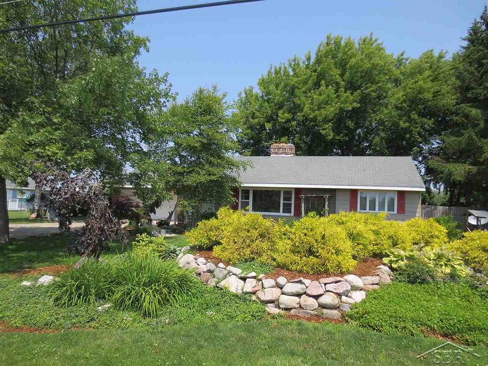 1st image of 8950 Gilmour Ln