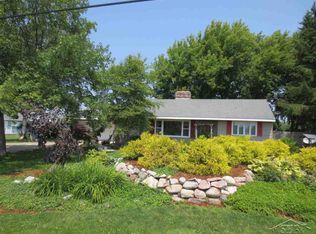 8950 Gilmour Ln, Freeland, MI 48623