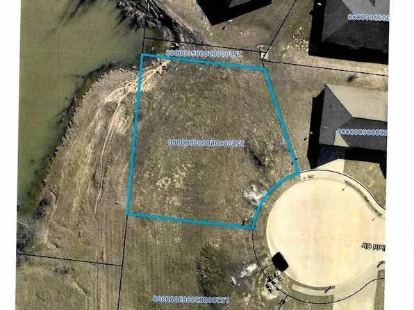 81 E Winterfield Cir, Jackson, MO 63701