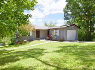 8545 Lake Dr, Cedar Hill, MO 63016