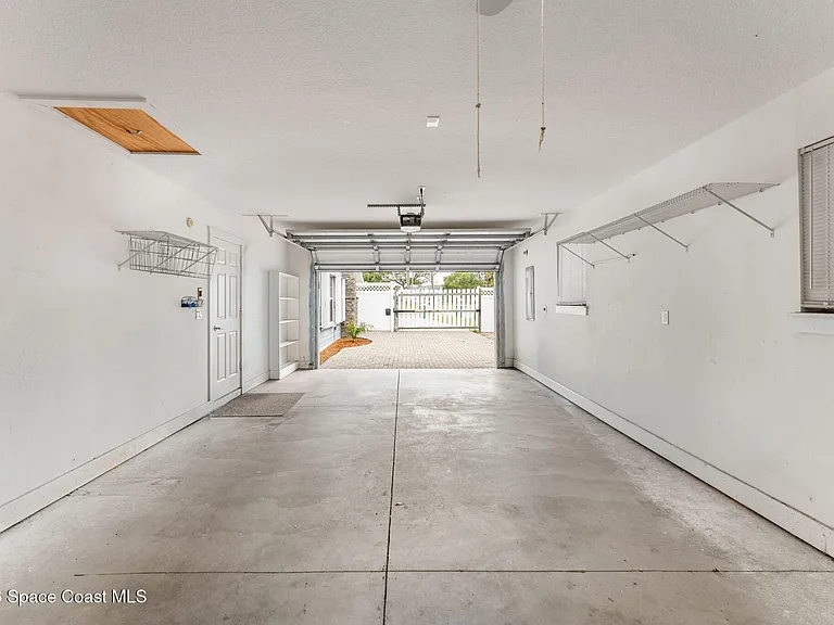 116 Rosa L Jones Dr — Photo 39