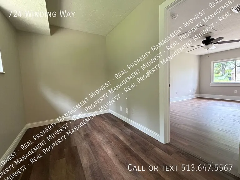 724 Winding Way — Photo 9