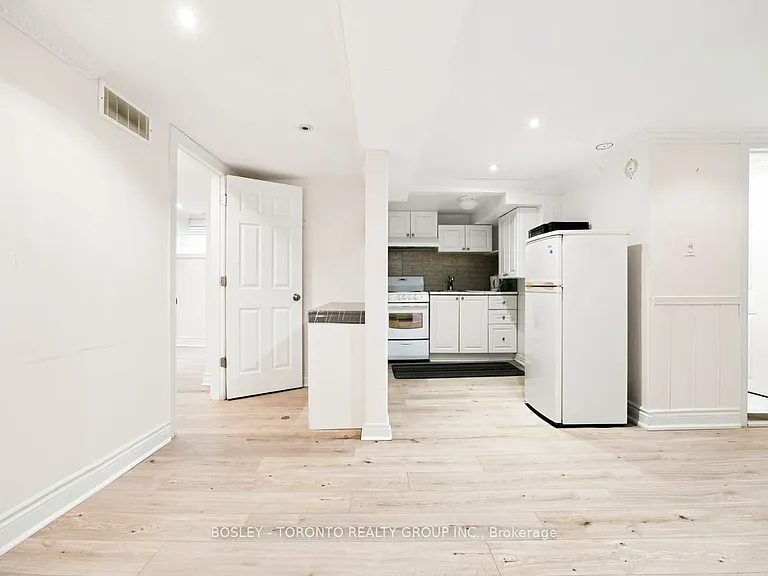 3 Timgren Dr #LOWER — Photo 6