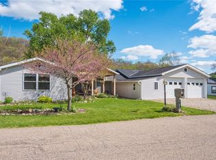 3480 Riverside Airport Dr, Zanesville, OH 43701