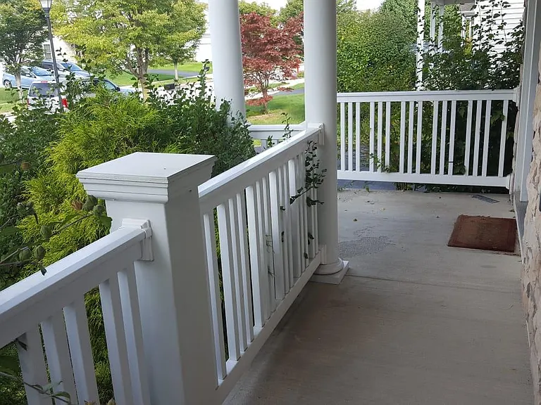 8824 Emerald Hill Dr — Photo 22