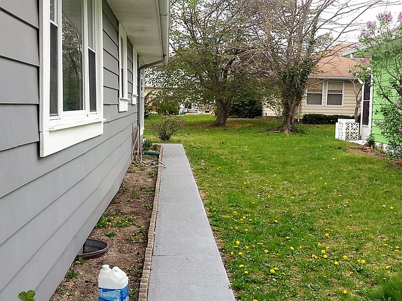 3rd image of 1774 Yorktowne Blvd