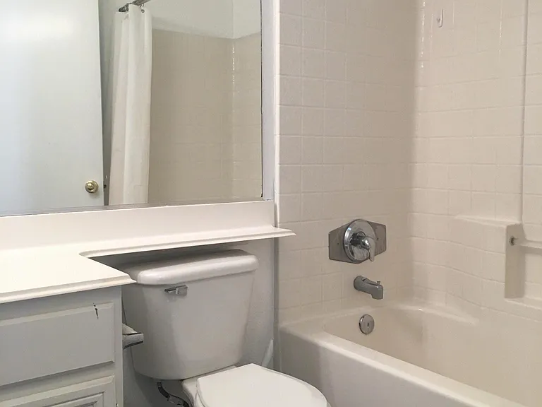 10340 Wateridge Cir — Photo 5