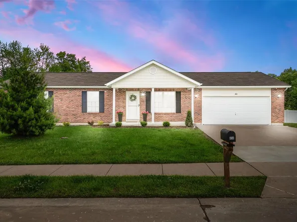 414 Fredricksburg Way, Wright City, MO 63390