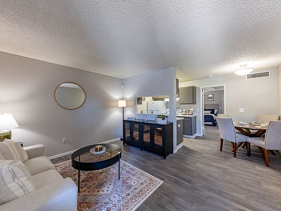 5th image of 4141 W Glendale Ave #2088