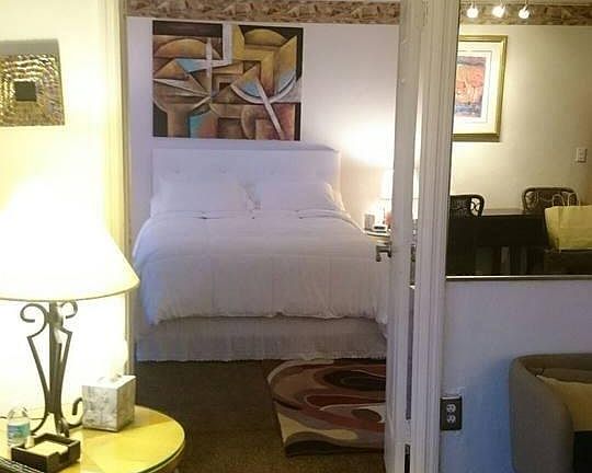 5th image of 313 S Atlantic Ave #605