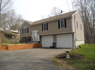 578 W Chestnut St, Brockton, MA 02301