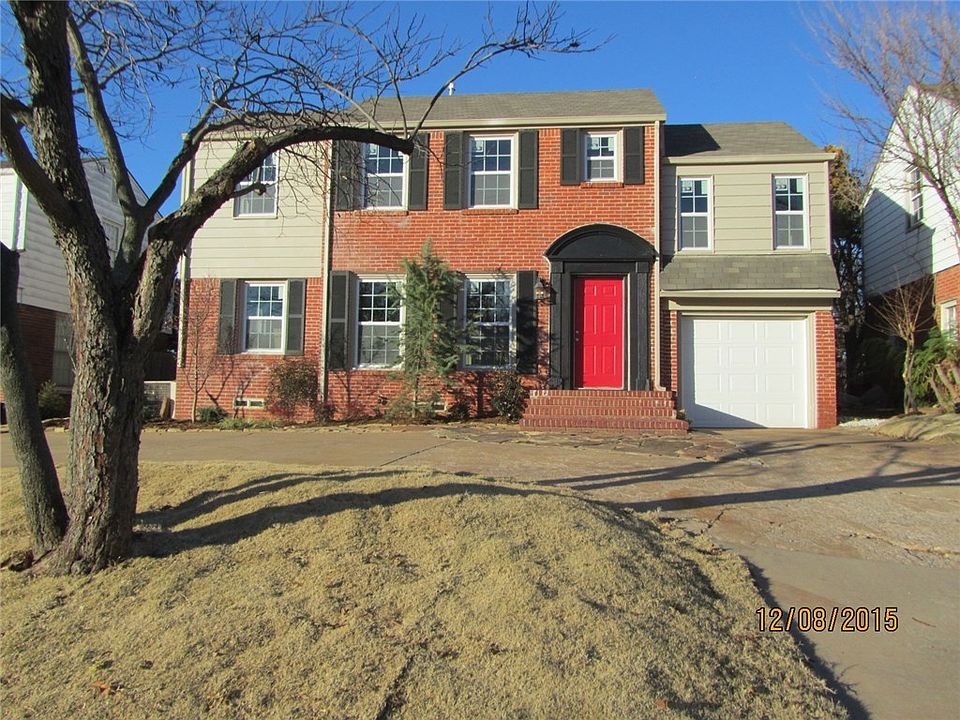 2613 NW 30 - front circle drive view
