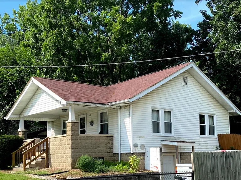 1427 N Kinser Pike — Photo 25