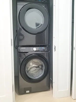 Rented by R New York | media 14