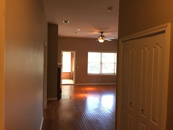 5th image of 5948 S King Dr APT 4