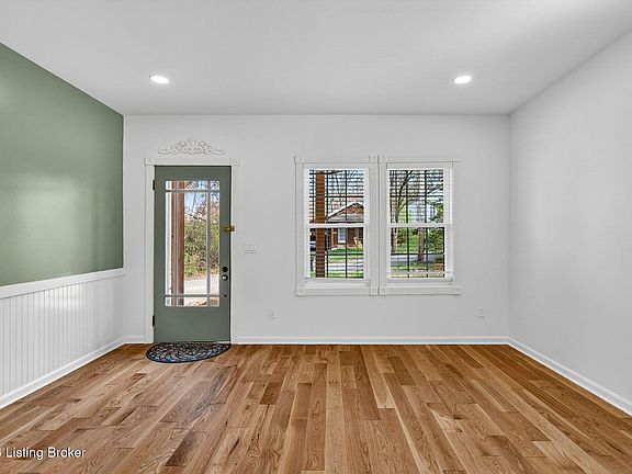 2nd image of 2714 Hillside Ter