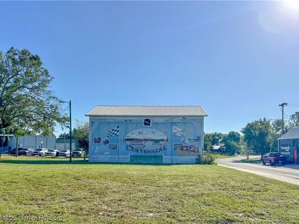 150 S Ridgewood Dr, Sebring, FL 33870