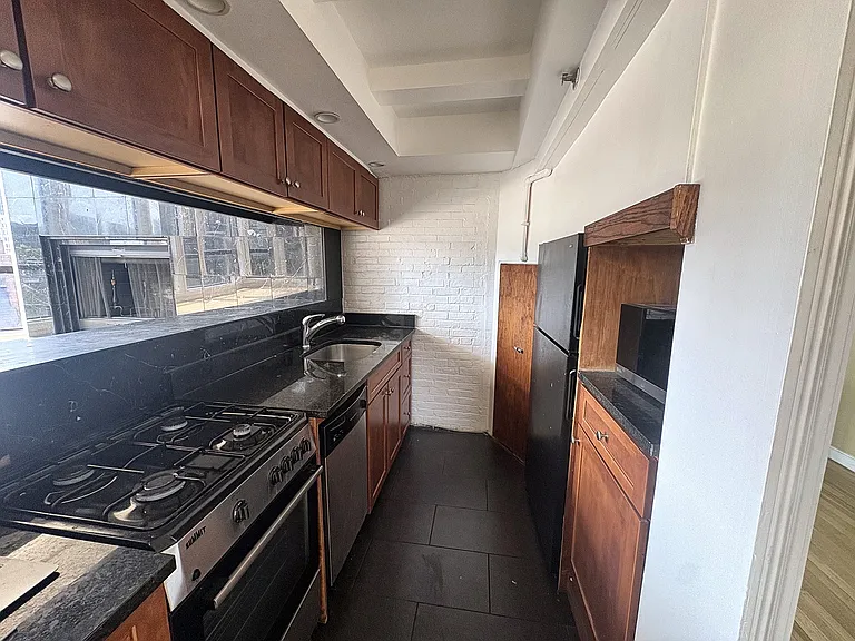 113A Beacon St — Photo 6