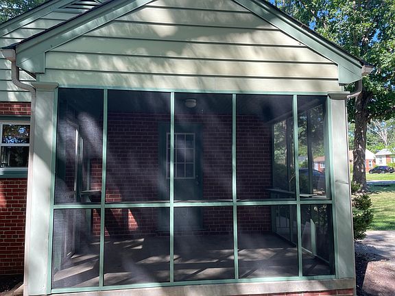 4th image of 1218 Starling Dr