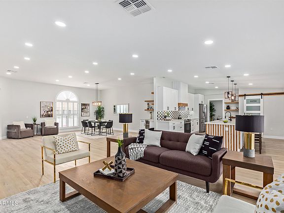 4th image of 21442 N Palm Desert Dr