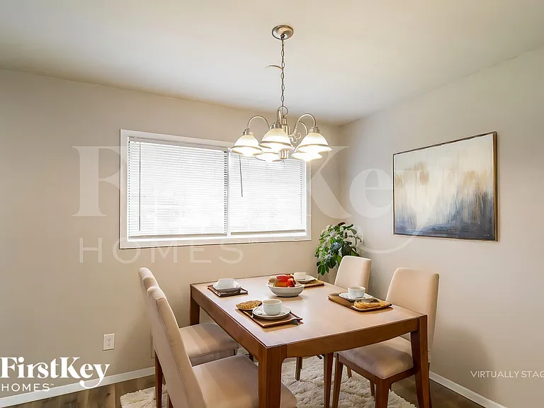 1199 Pineglen Dr — Photo 7