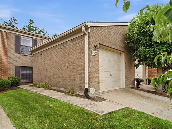 2nd image of 2507 Knightsbridge Ln