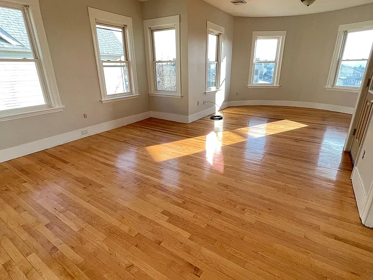 13 Winthrop St #3 — Photo 9
