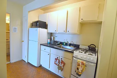 Rented by Manhattan Spaces