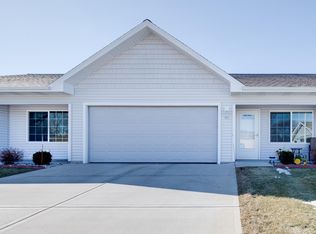 521 Novak St, Hartford, WI 53027