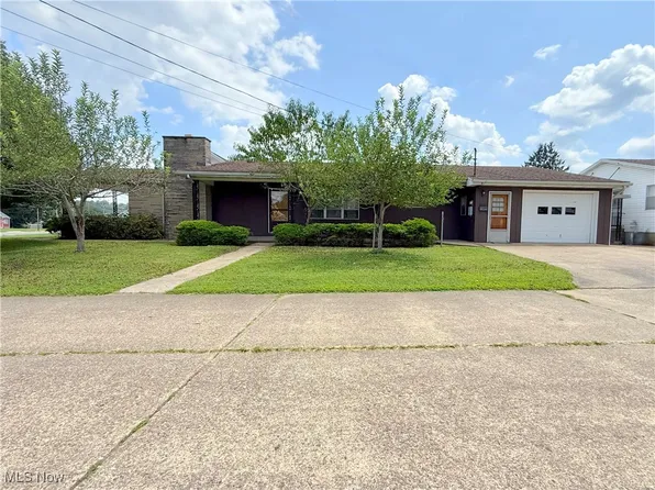 2022 & 2022-1/2 36th St, Parkersburg, WV 26104