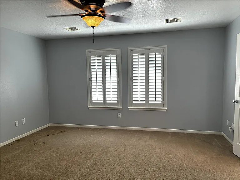 22410 Barrell Springs Ln — Photo 7