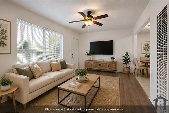 1351 E 51st St #2 — Photo 2