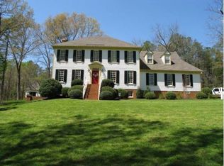 4930 Cool Spring Dr, Chester, VA 23831