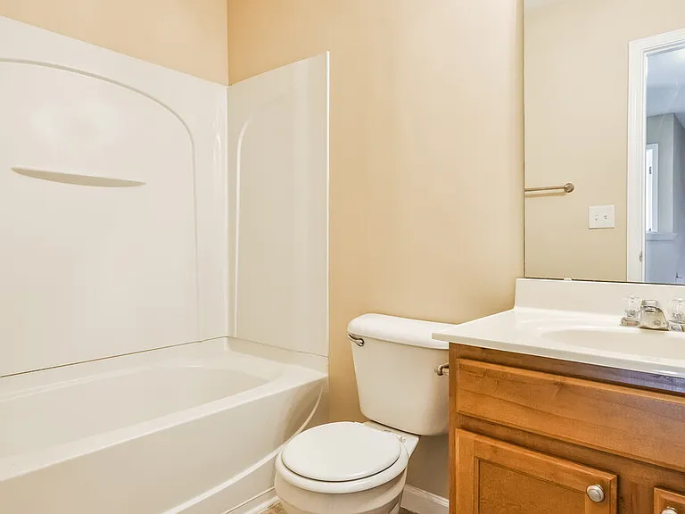 63 Brookhaven Dr — Photo 13