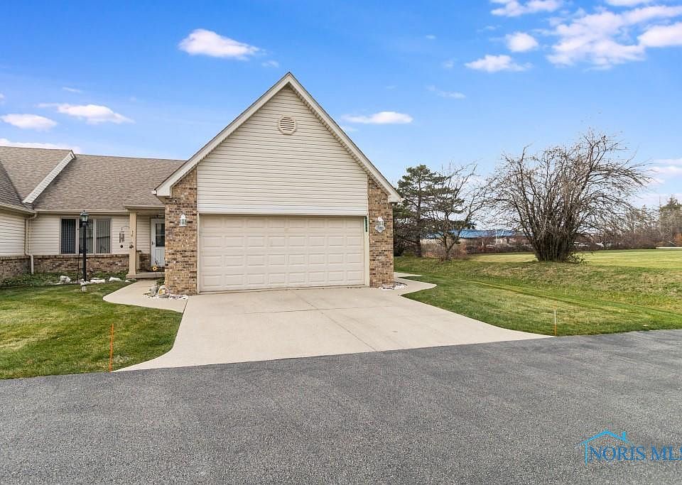 1st image of 4249 Townhouse Dr