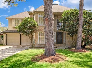 14615 Oak Chase Dr, Houston, TX 77062