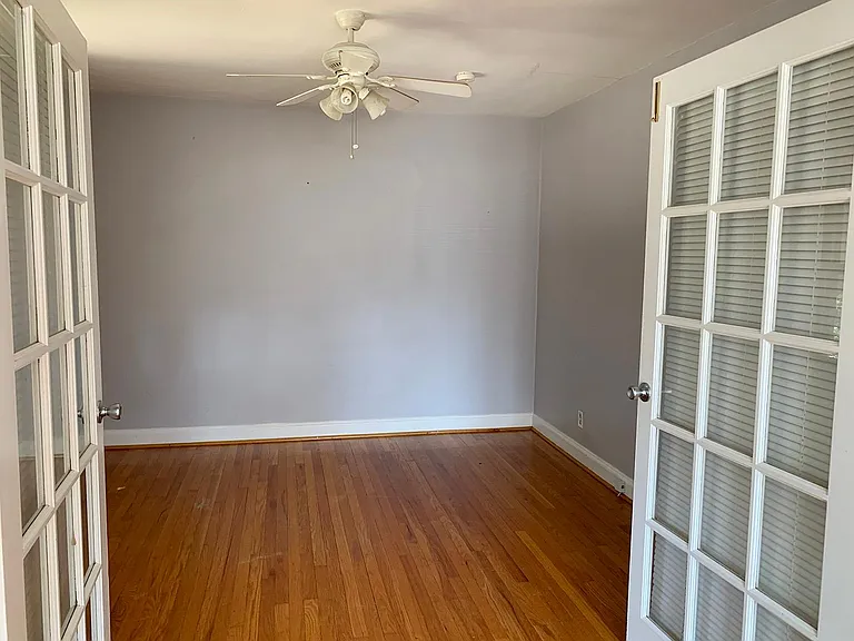 8903 Powell Ave — Photo 22