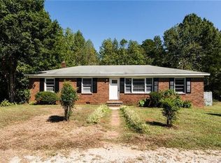 3018 University Dr, Lancaster, SC 29720