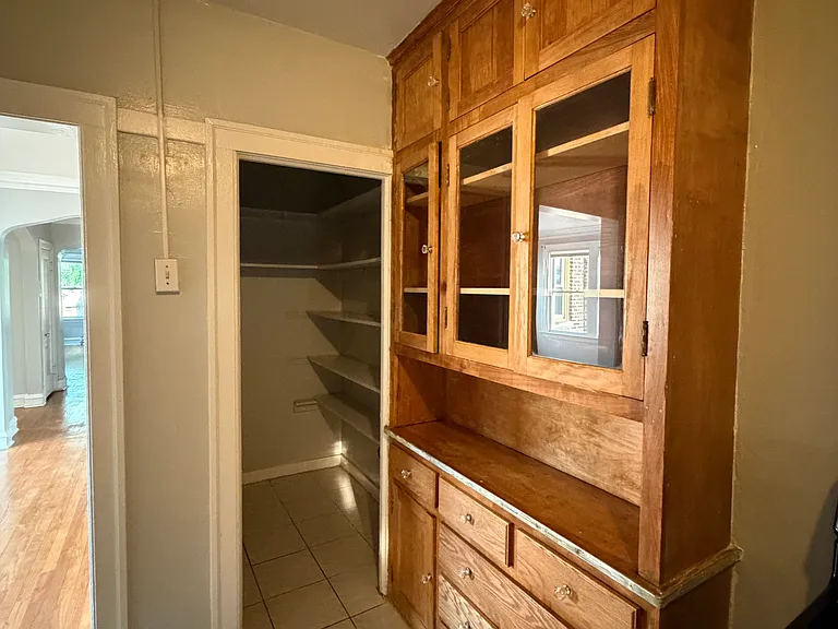 7706 S Wabash Ave #2 — Photo 3